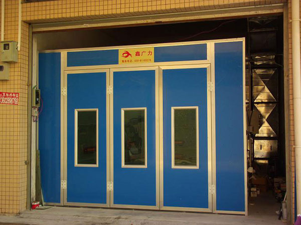 广西南宁市超超汽修厂：QX500A环保汽车烤漆房